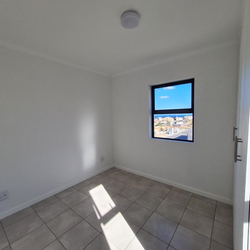 To Let 3 Bedroom Property for Rent in Kommetjie Western Cape